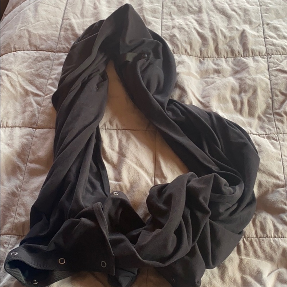 Lululemon scarf